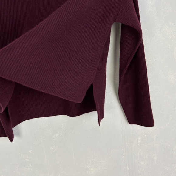 M.M. Lafleur size S burgundy turtleneck ribbed sweater 100% cashmere hi-low - Picture 5 of 9